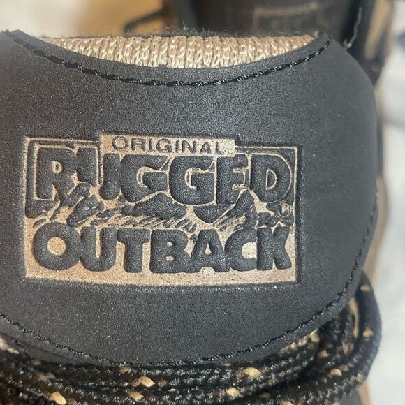 Sneaker  - Picture 3 of 7